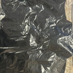 Men’s Harley Davidson button up sleeveless shirt NEW!